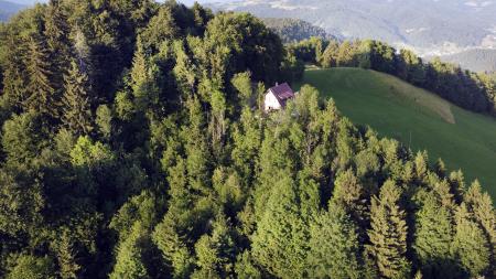 Planinski dom Mrzlk01